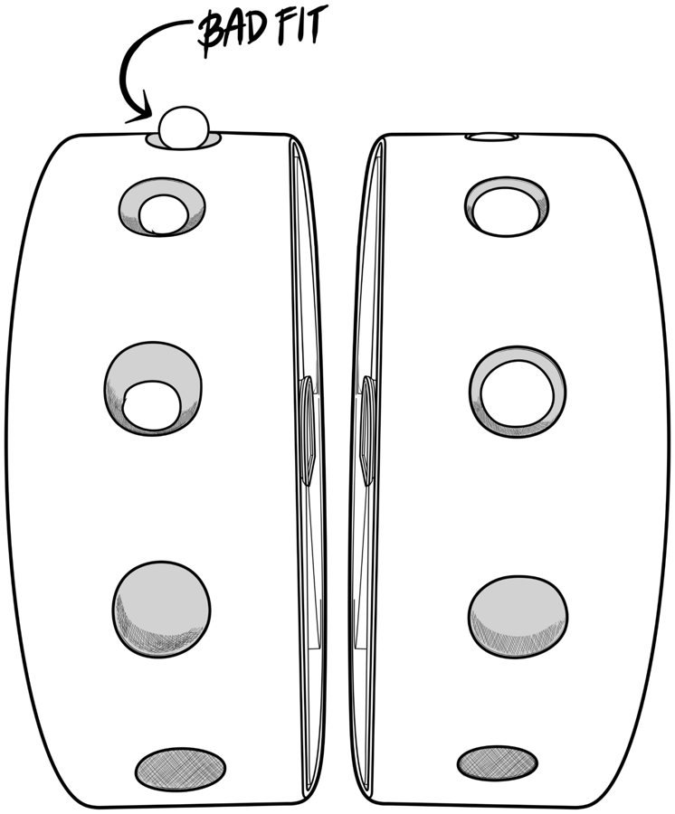 Bad fit versus good fit for a seed in a roller hole